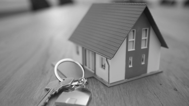 Schlüsselübergabe bei Immobilienkauf